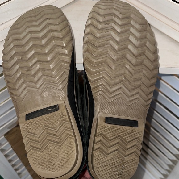 Sorel Black and Gray Women's Winter Boots - Picture 7 of 9